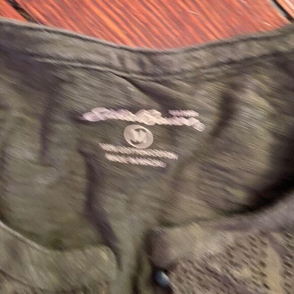 Eddie Bauer Medium Green Blouse - Picture 5 of 5